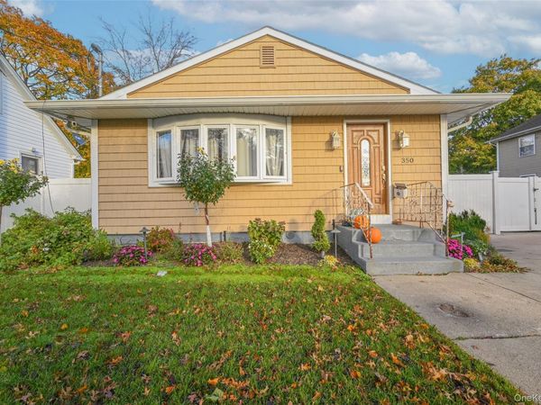 350 Sheridan Street, Westbury, NY 11590