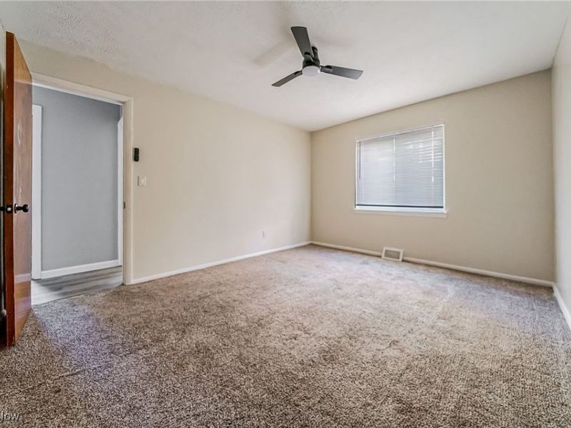 15978 Nelacrest Road, East Cleveland, OH 44112 Photo 11