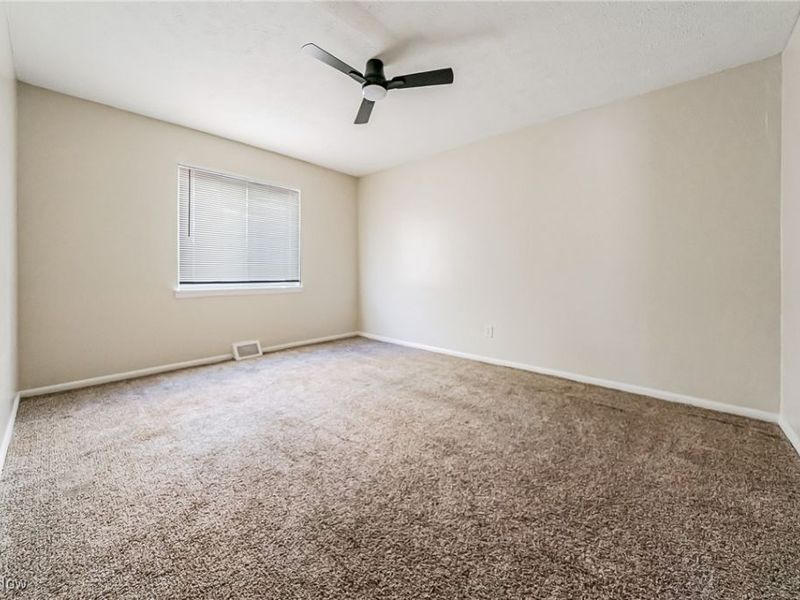 15978 Nelacrest Road, East Cleveland, OH 44112 Photo 12