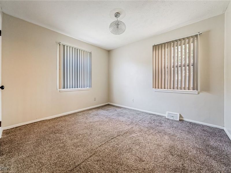 15978 Nelacrest Road, East Cleveland, OH 44112 Photo 15