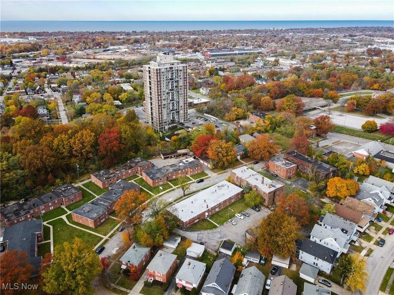 15978 Nelacrest Road, East Cleveland, OH 44112 Photo 3