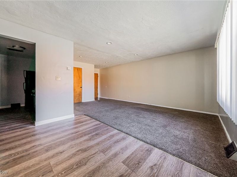 15978 Nelacrest Road, East Cleveland, OH 44112 Photo 8