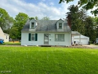 2224 Coral Sea Drive, Youngstown, OH 44511 Main Photo