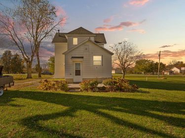 55570 State Highway 56, West Concord, MN 55985