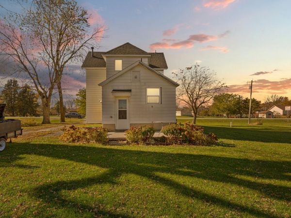 55570 State Highway 56, West Concord, MN 55985