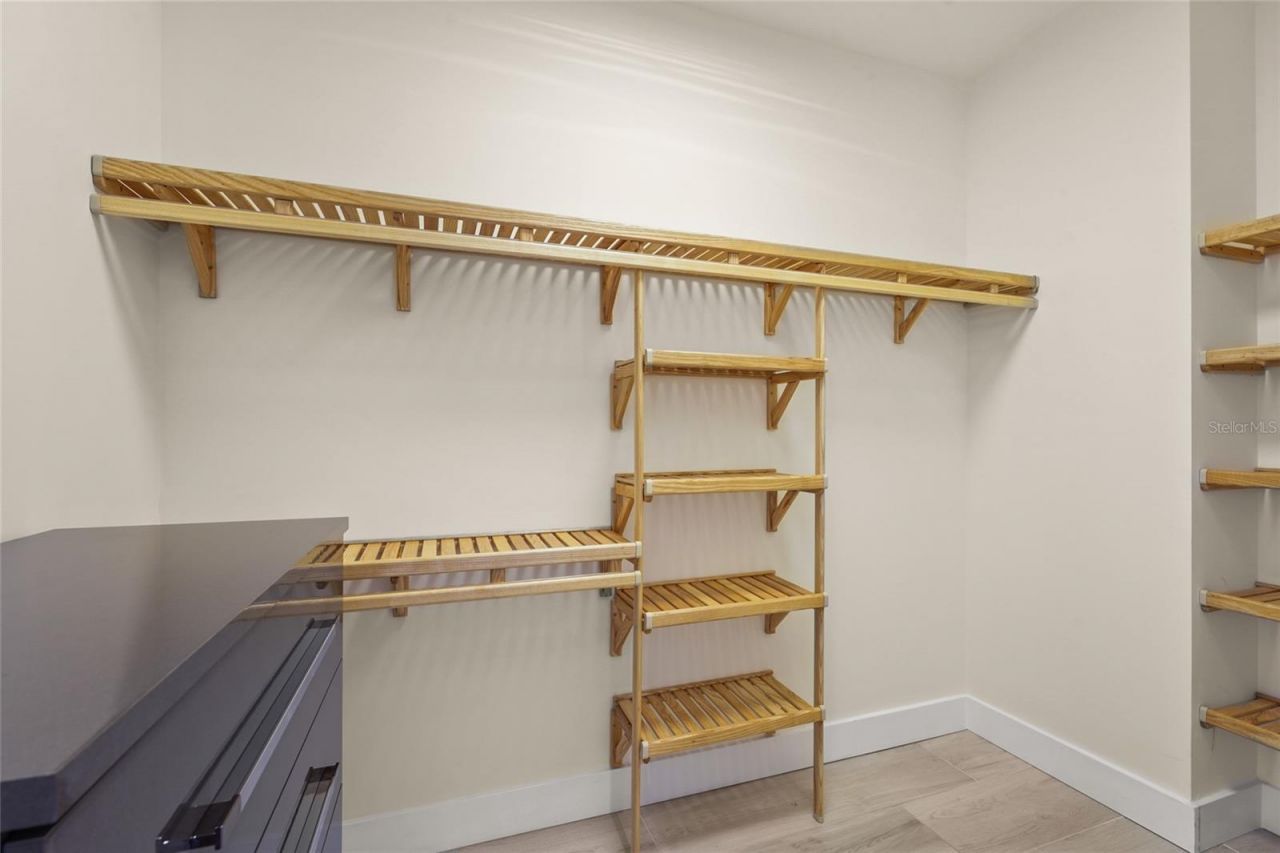 1155 N Gulfstream Avenue, Unit 508, Sarasota, FL 34236 Photo