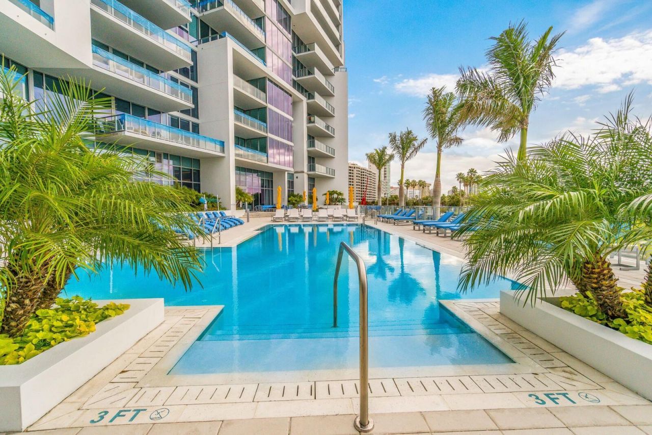 1155 N Gulfstream Avenue, Unit 508, Sarasota, FL 34236 Photo