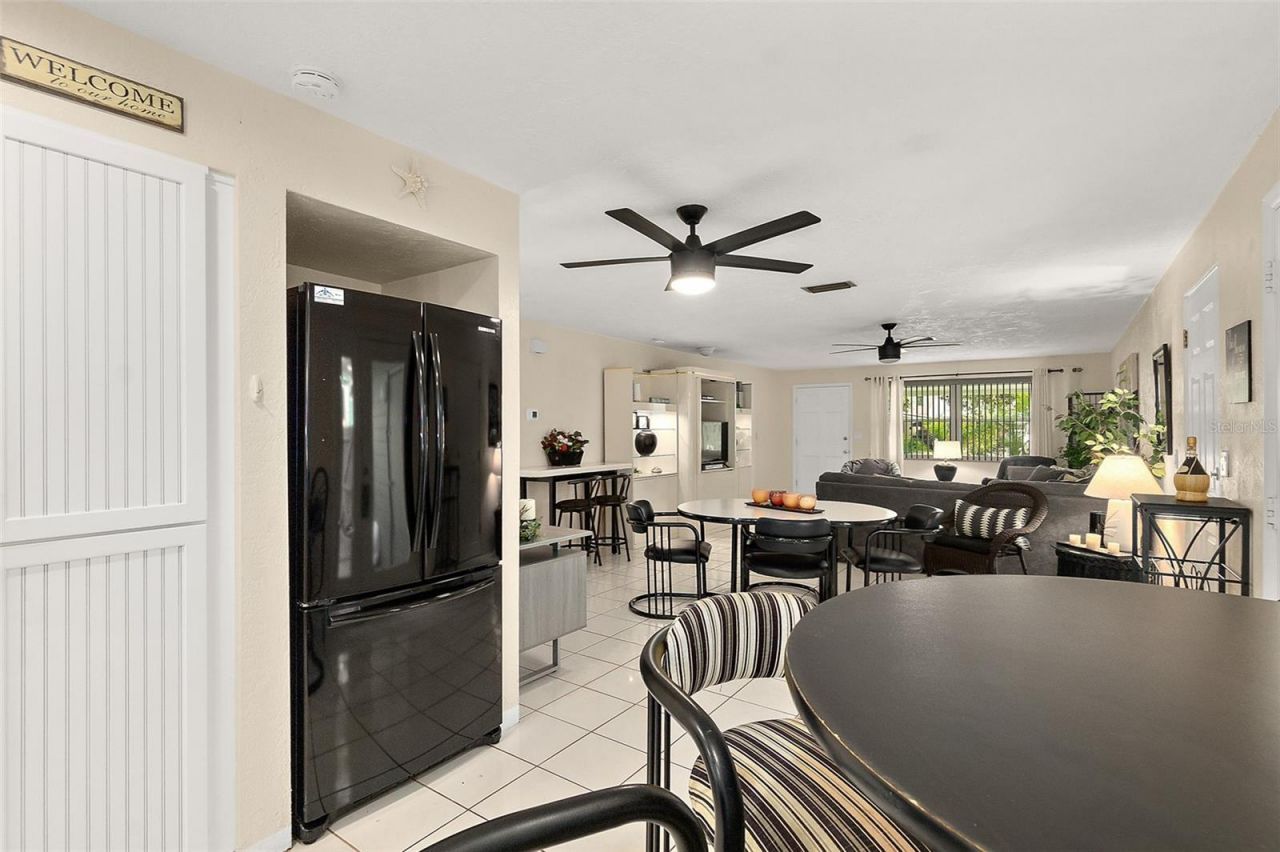 210 Lincoln Avenue, New Smyrna Beach, FL 32169 Photo