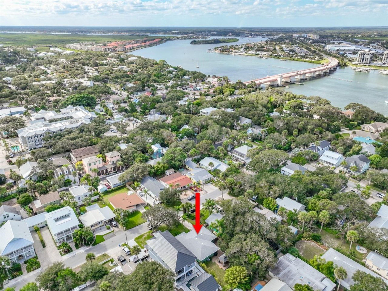 210 Lincoln Avenue, New Smyrna Beach, FL 32169 Photo