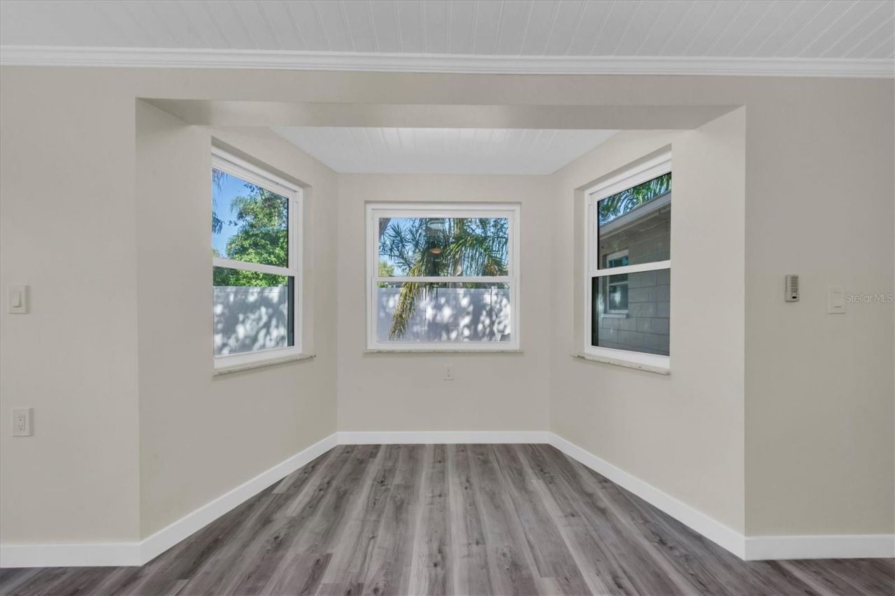 5630 Denver Street Ne, Saint Petersburg, FL 33703 Photo