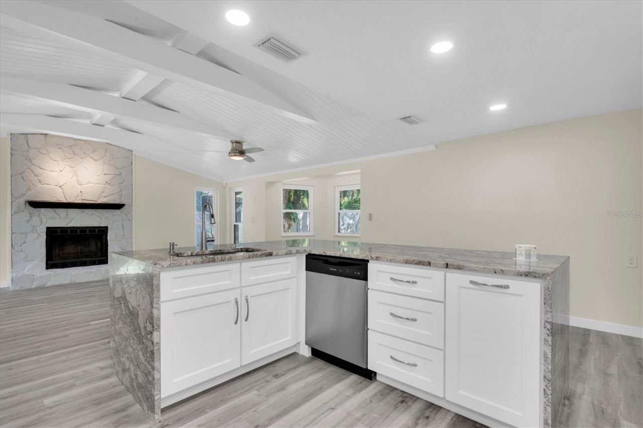 5630 Denver Street Ne, Saint Petersburg, FL 33703 Photo