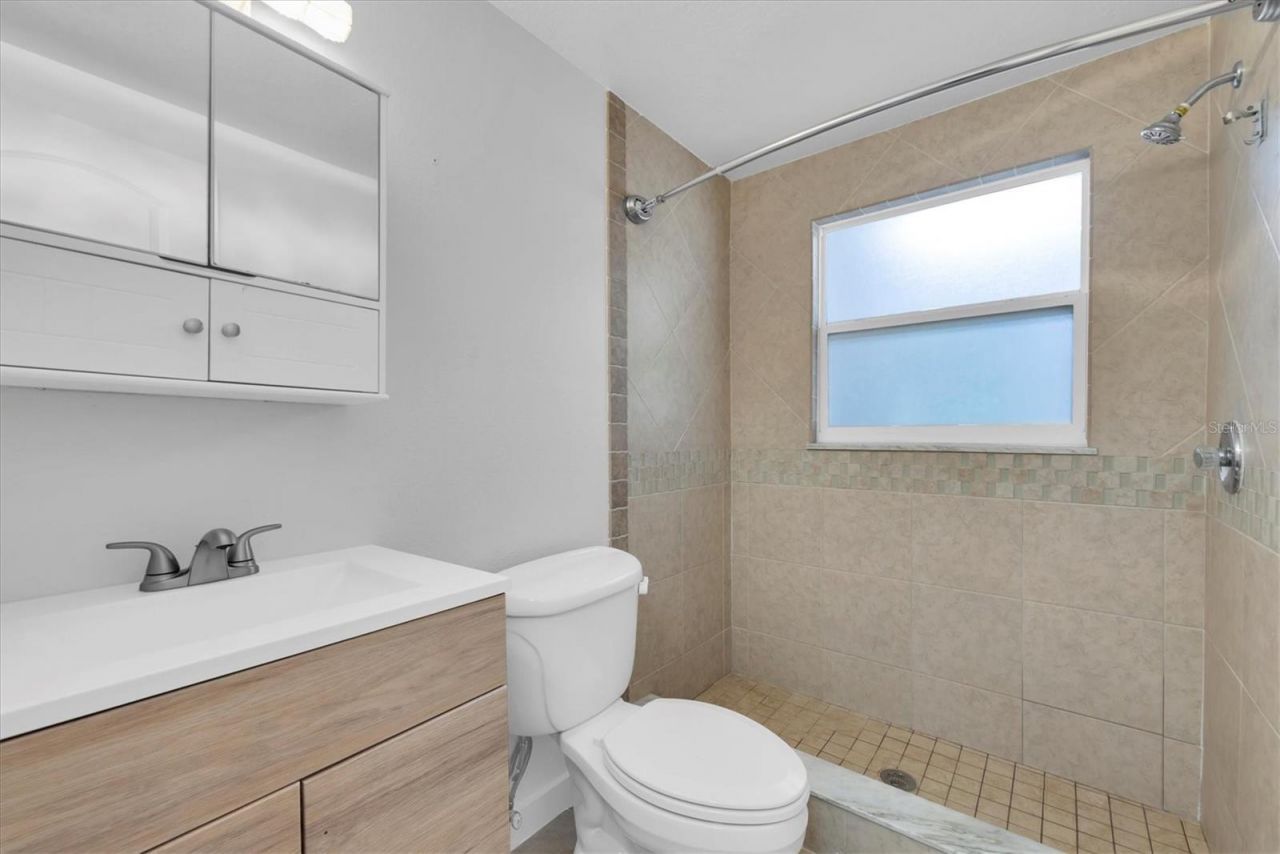 5630 Denver Street Ne, Saint Petersburg, FL 33703 Photo