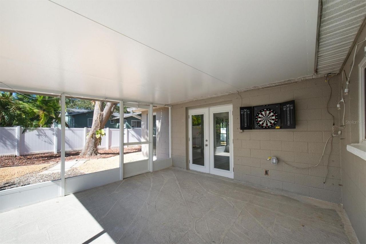 5630 Denver Street Ne, Saint Petersburg, FL 33703 Photo