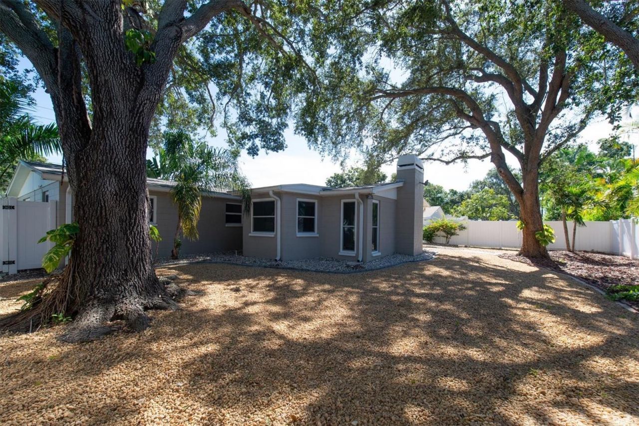 5630 Denver Street Ne, Saint Petersburg, FL 33703 Photo