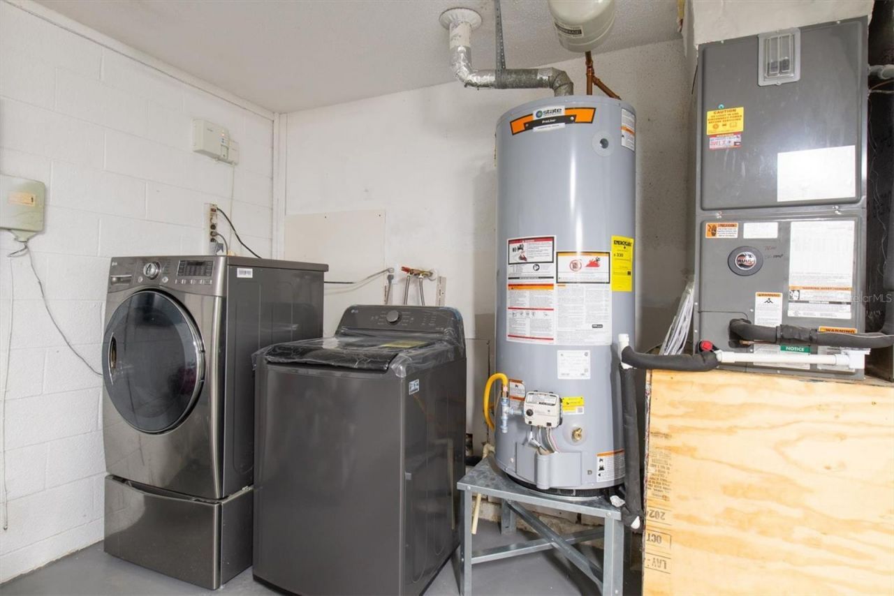 5630 Denver Street Ne, Saint Petersburg, FL 33703 Photo