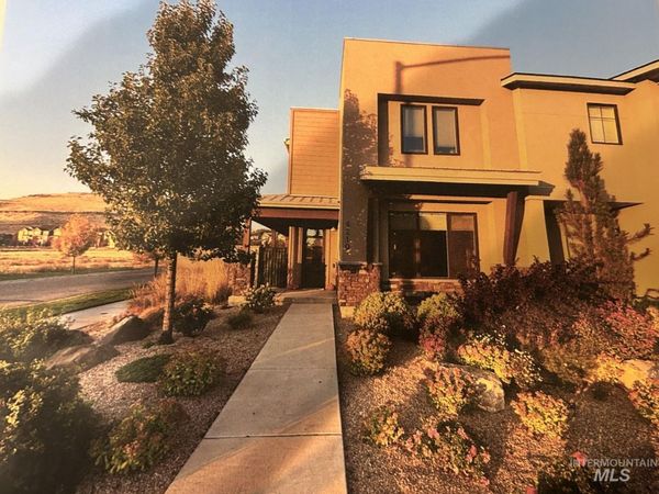 4210 E Parkcenter Boulevard, Boise, ID 83716