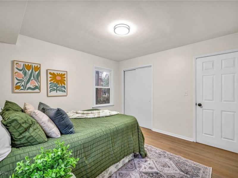 1881 W Pleasant Valley Road, Cleveland, OH 44134 Photo 17