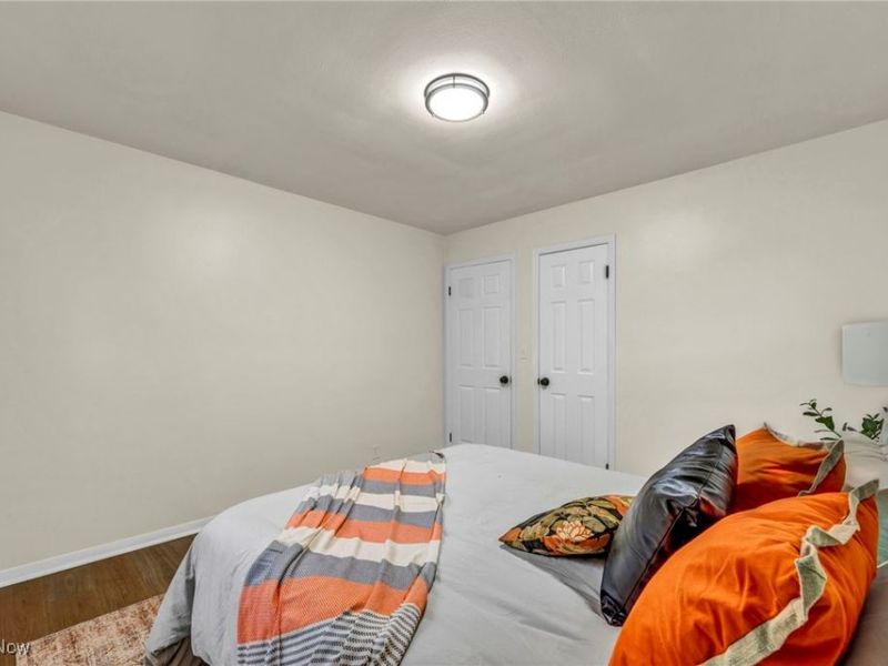 1881 W Pleasant Valley Road, Cleveland, OH 44134 Photo 18