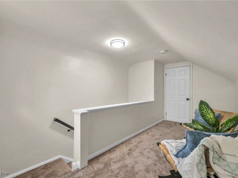 1881 W Pleasant Valley Road, Cleveland, OH 44134 Photo 22