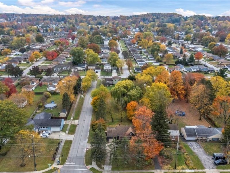 1881 W Pleasant Valley Road, Cleveland, OH 44134 Photo 45