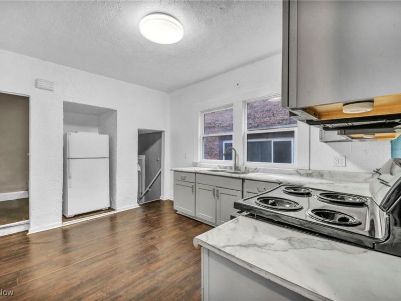 1677 Carlyon Road, East Cleveland, OH 44112 Photo 11