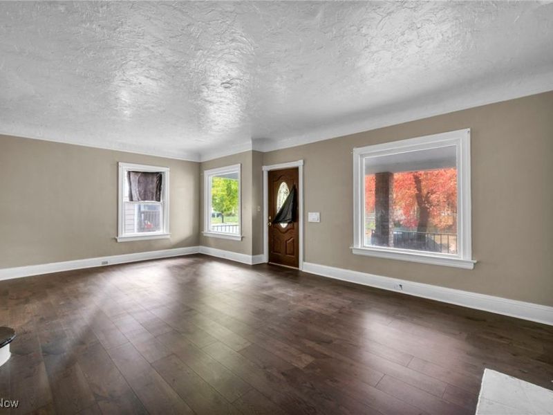 1677 Carlyon Road, East Cleveland, OH 44112 Photo 15