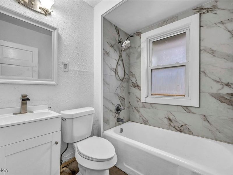 1677 Carlyon Road, East Cleveland, OH 44112 Photo 21