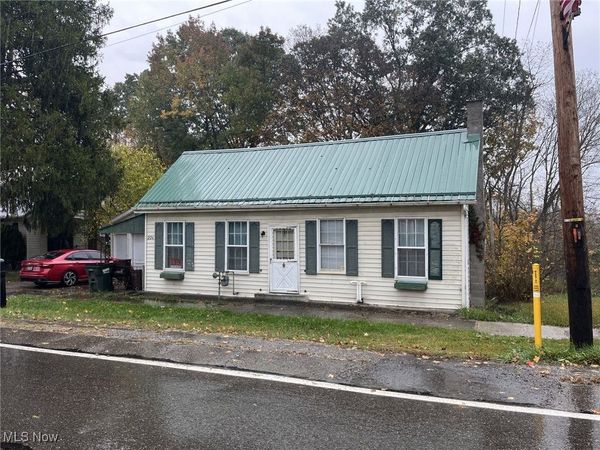 226 E Main Street, Freeport, OH 43973