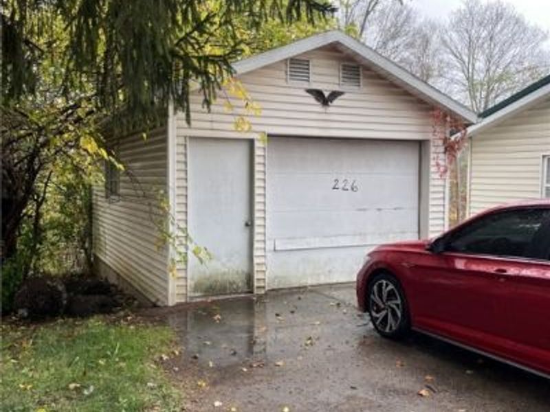 226 E Main Street, Freeport, OH 43973 Photo 9