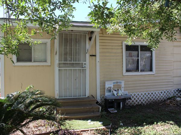 859 Thompson, Unit 3, San Antonio, TX 78226