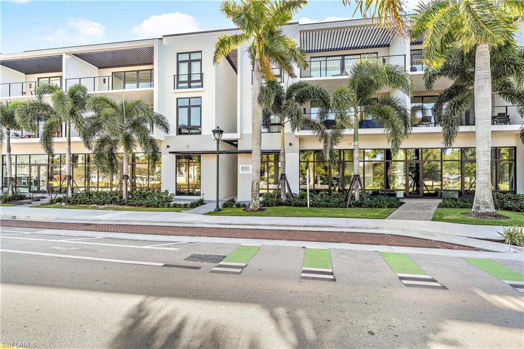 850 Central Ave, Unit 310, Naples, FL 34102 Photo