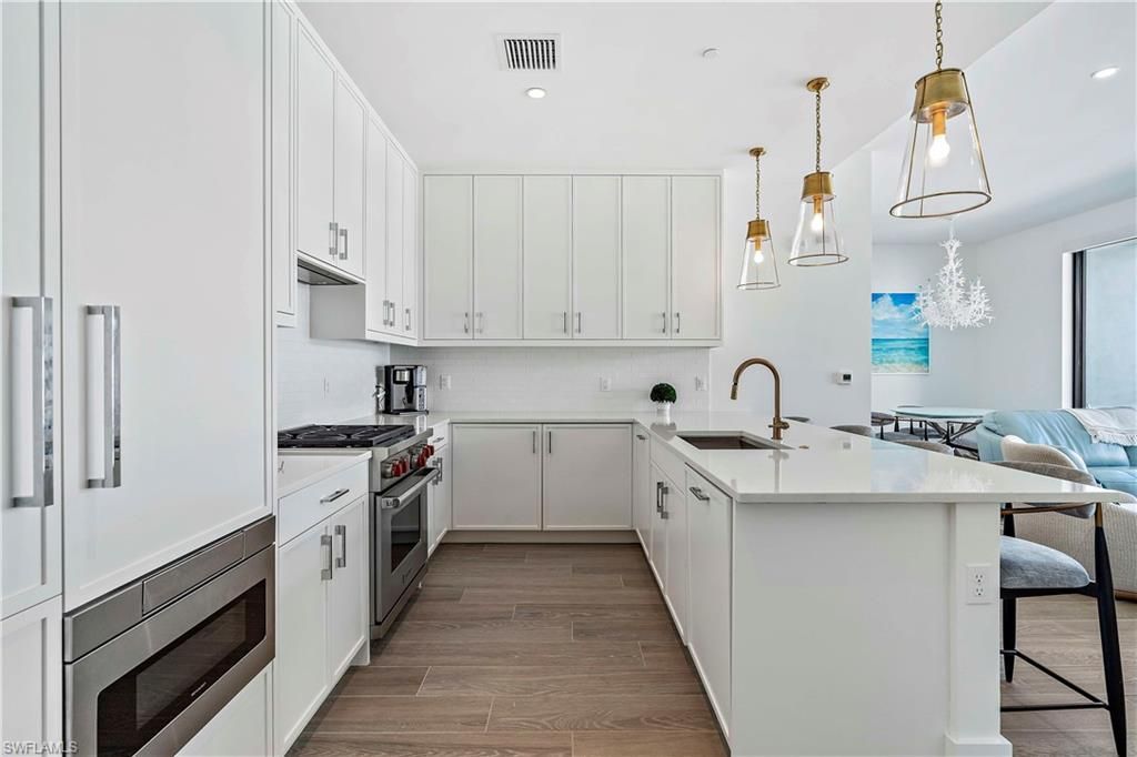 850 Central Ave, Unit 310, Naples, FL 34102 Photo