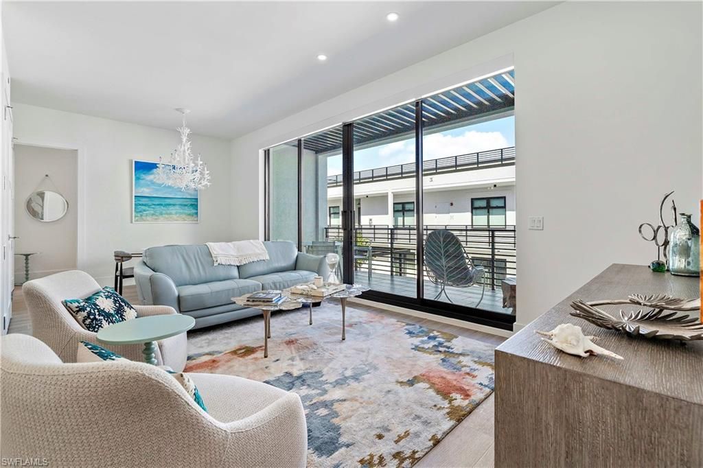 850 Central Ave, Unit 310, Naples, FL 34102 Photo