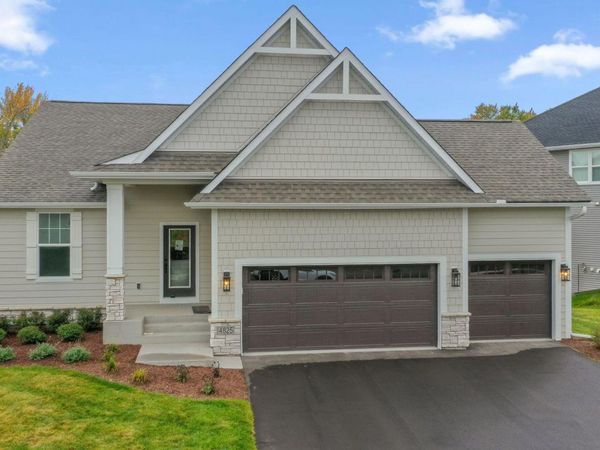 4825 128th Circle NE, Blaine, MN 55449