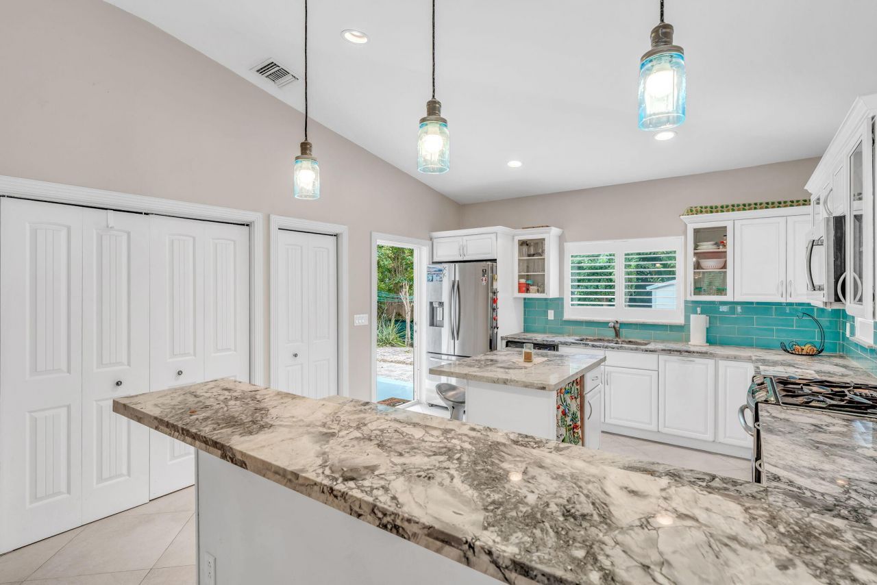 460 Lime Drive, Key Largo, FL 33037 Photo