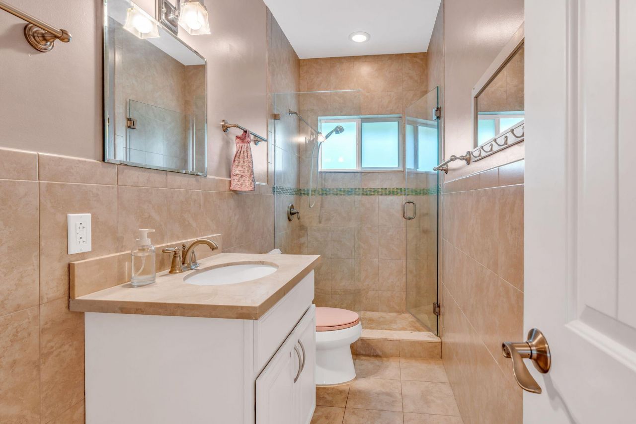 460 Lime Drive, Key Largo, FL 33037 Photo