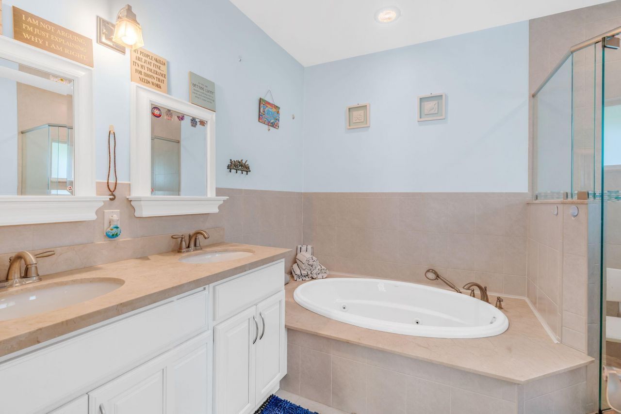 460 Lime Drive, Key Largo, FL 33037 Photo