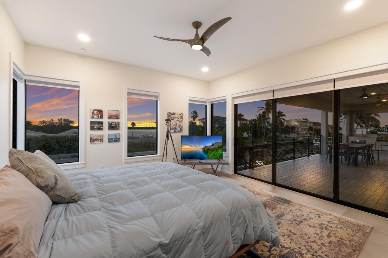 569 Rountree Drive, Longboat Key, FL 34228 Photo