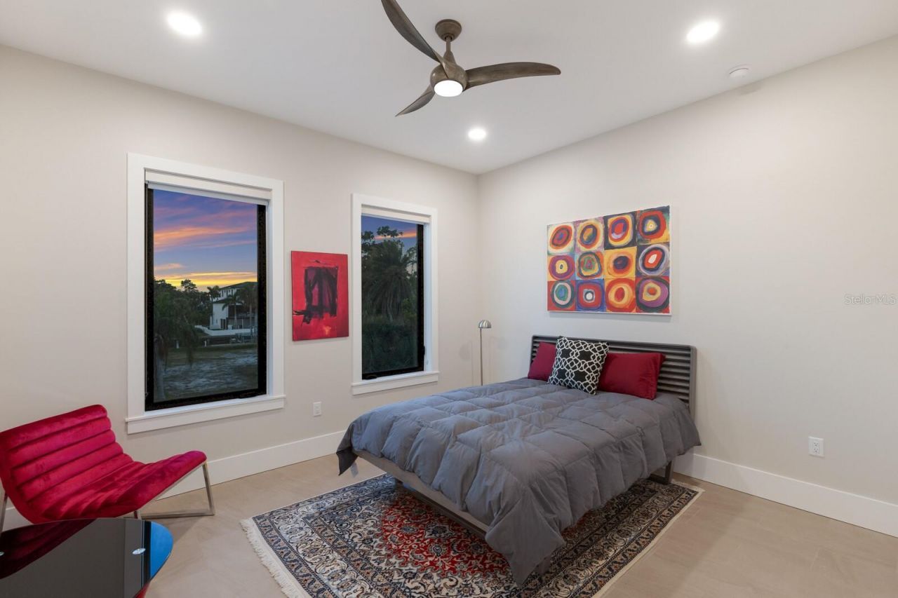 569 Rountree Drive, Longboat Key, FL 34228 Photo