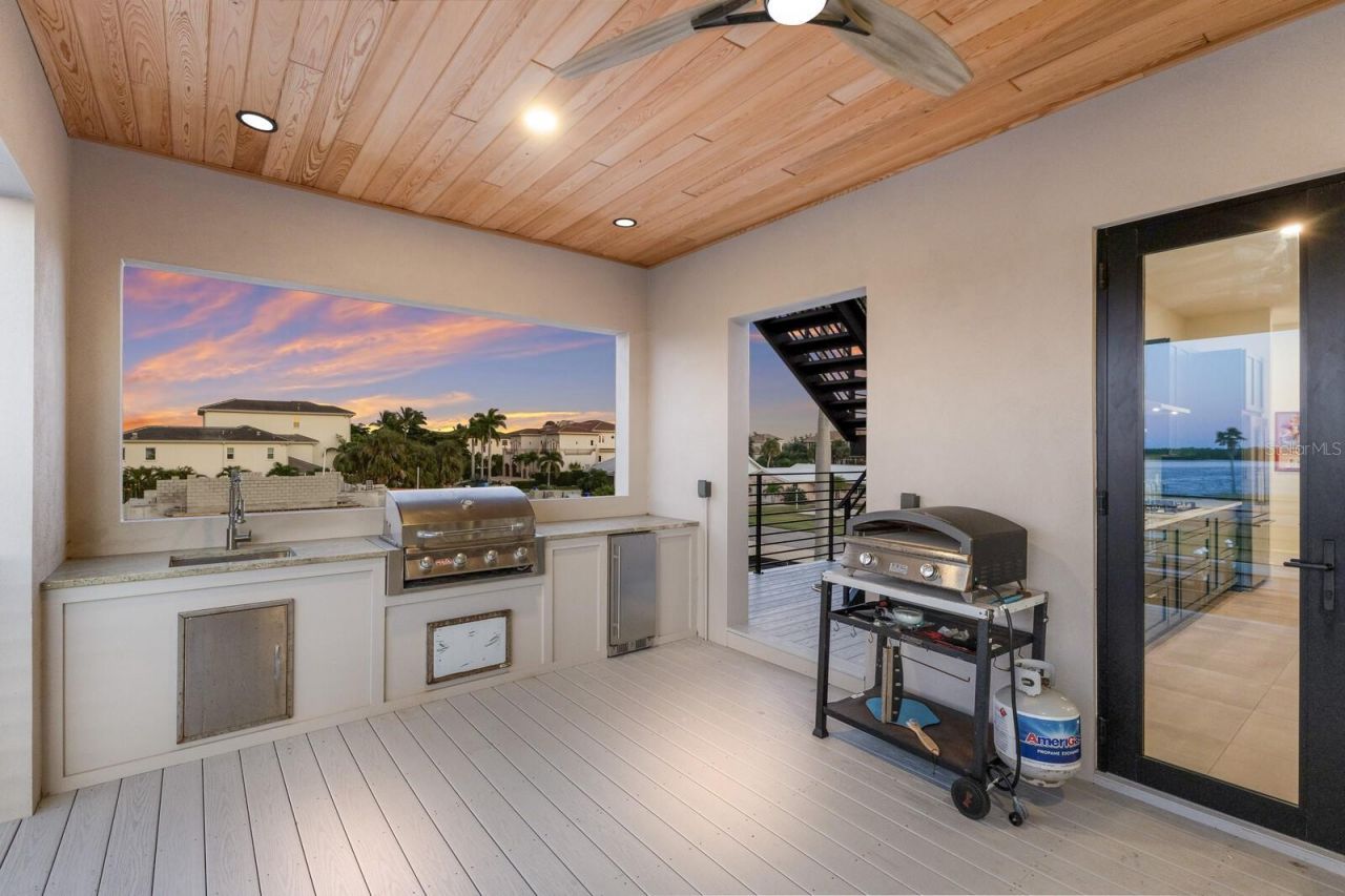 569 Rountree Drive, Longboat Key, FL 34228 Photo