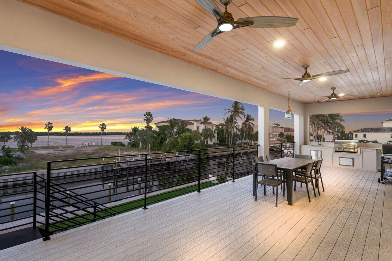 569 Rountree Drive, Longboat Key, FL 34228 Photo