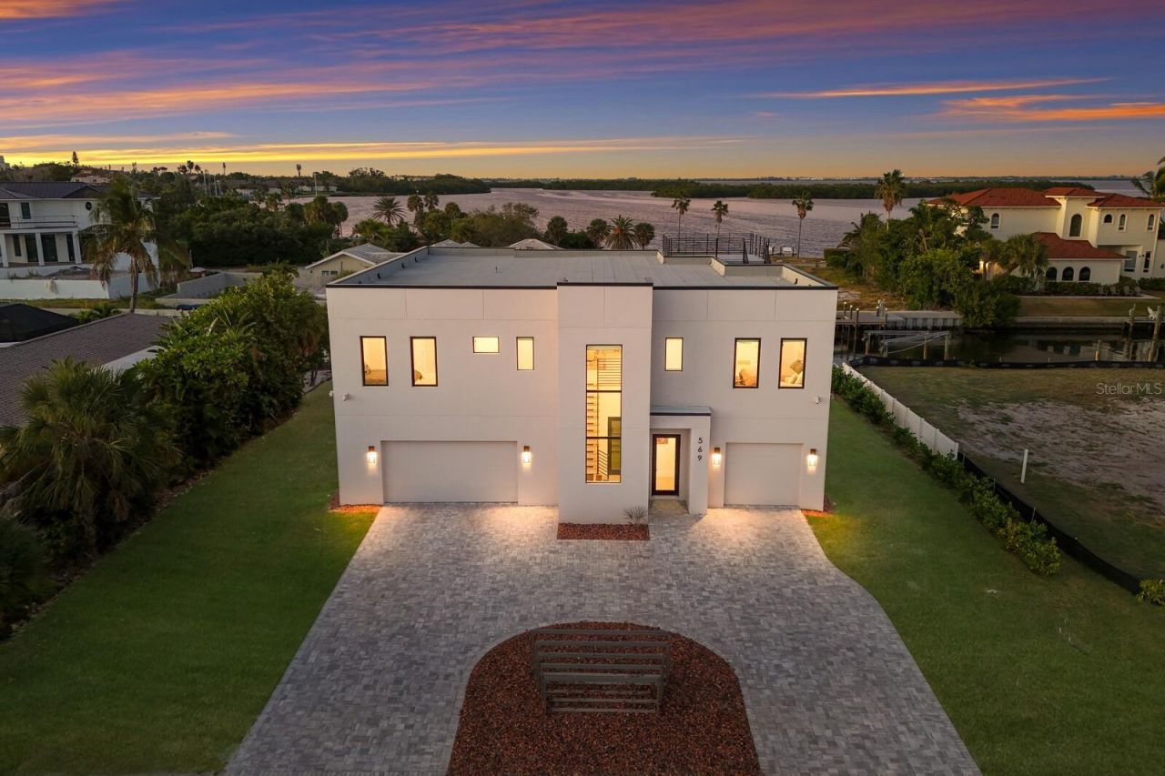 569 Rountree Drive, Longboat Key, FL 34228 Photo