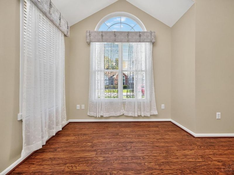 2403 Traverse Creek Drive, Miami Twp, OH 45150 Photo 14