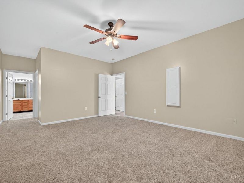 2403 Traverse Creek Drive, Miami Twp, OH 45150 Photo 23