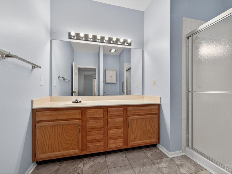 2403 Traverse Creek Drive, Miami Twp, OH 45150 Photo 27