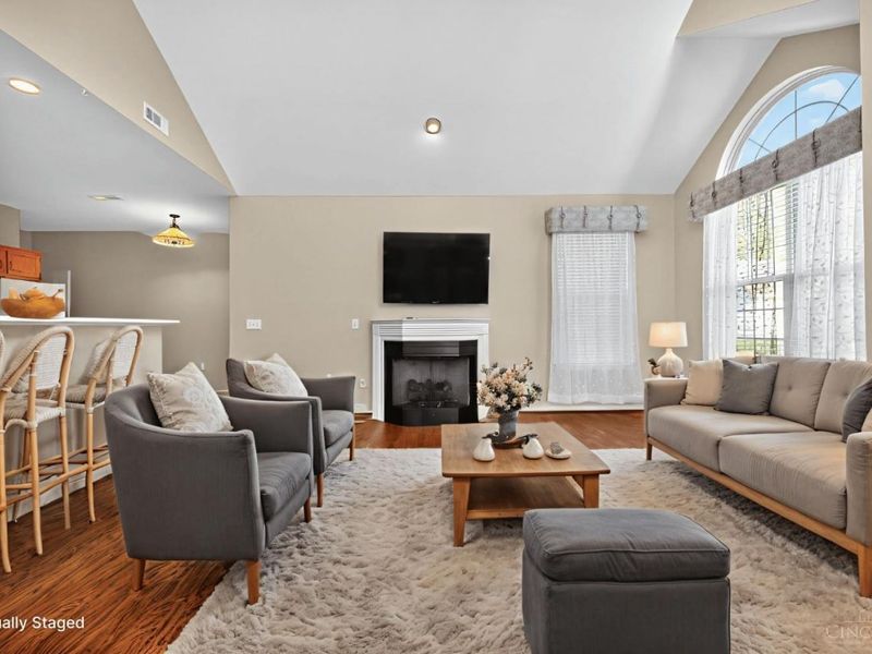 2403 Traverse Creek Drive, Miami Twp, OH 45150 Photo 7