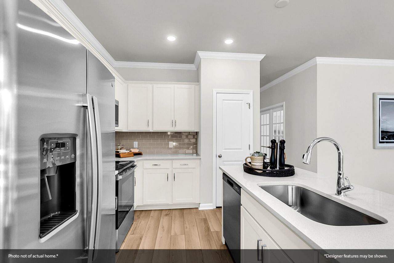 1973 Central Creek Drive Photo 7