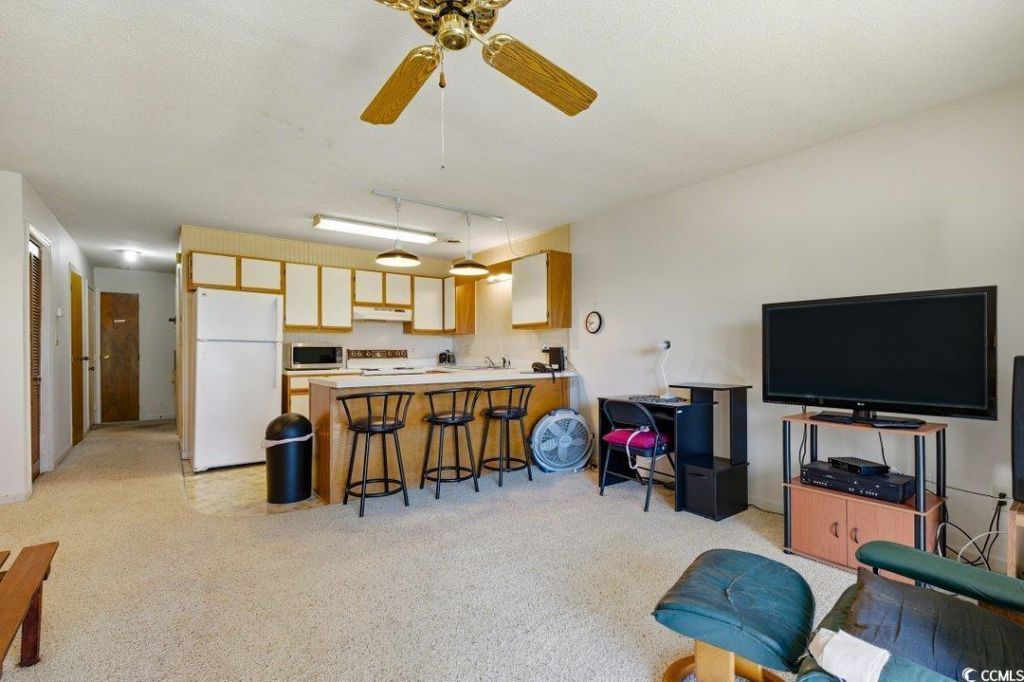 3700 Golf Colony Lane Photo 12