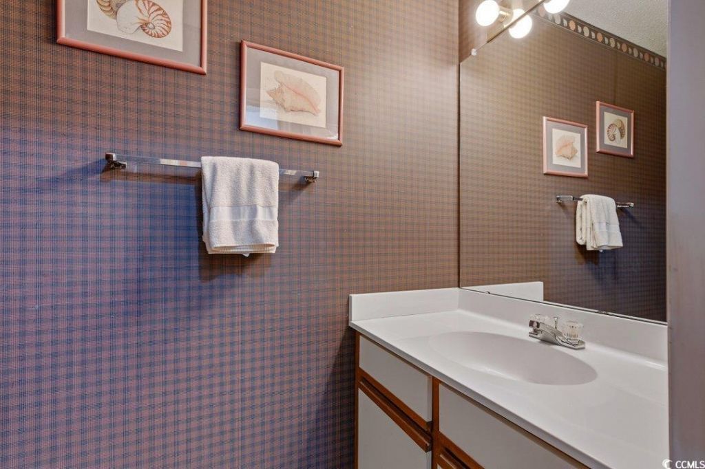 3700 Golf Colony Lane Photo 13