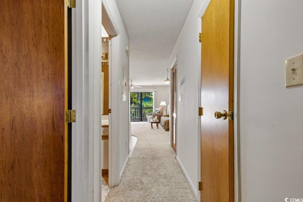 3700 Golf Colony Lane Photo 4